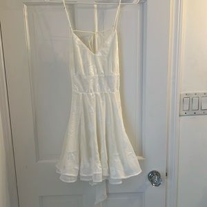 Lucy In The Sky White Flower Detailing Dress